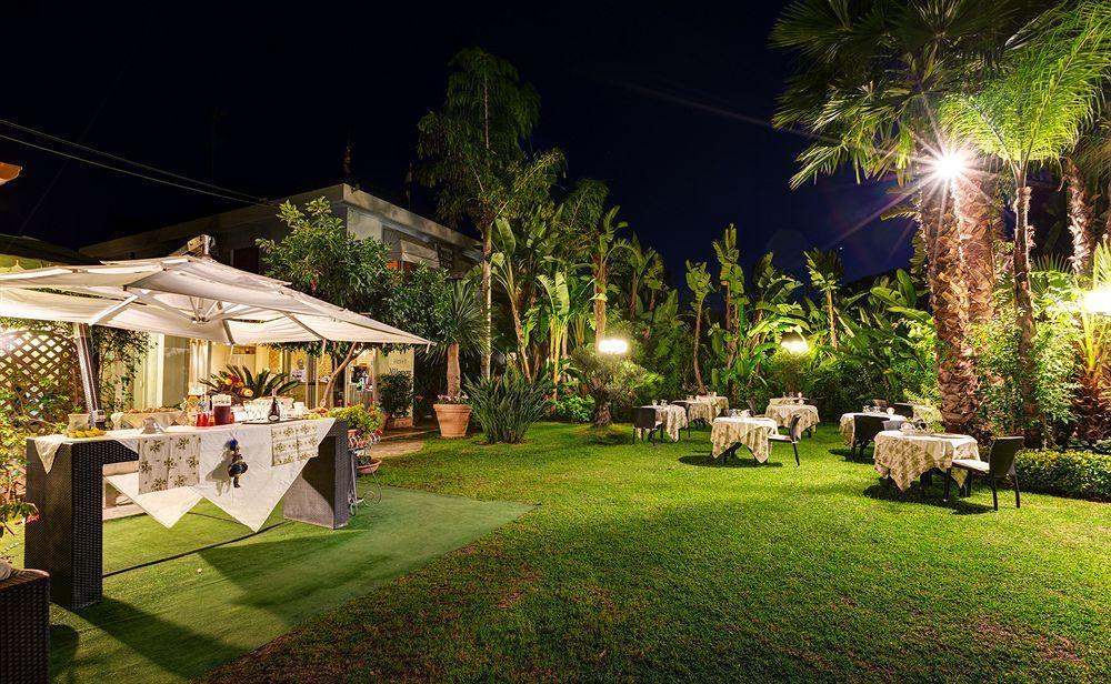 Hotel Villamare Fontane Bianche Buitenkant foto