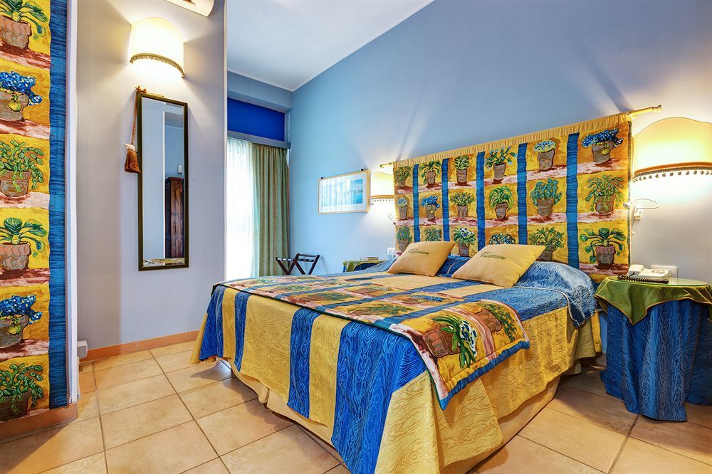 Hotel Villamare Fontane Bianche Buitenkant foto
